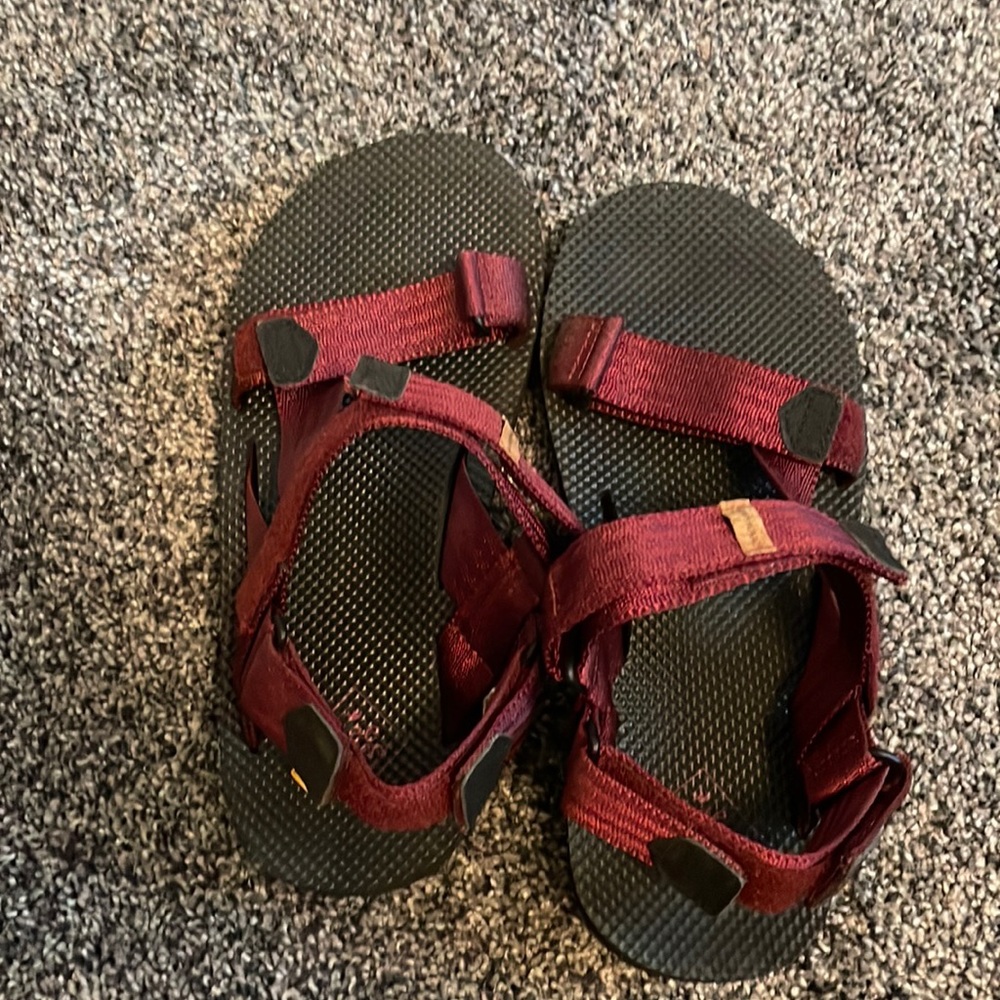 Freewaters Women’s Supreem Sandals, GUC, size 8